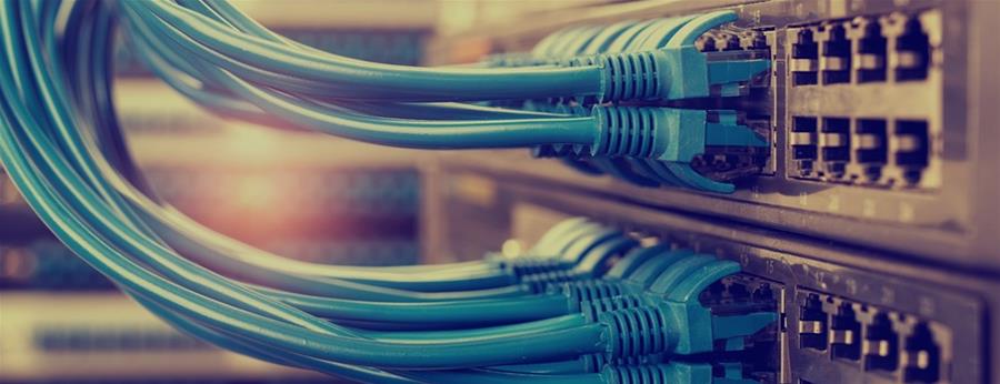 Address network convergence challenges with the Moxa ICS-G7000 series